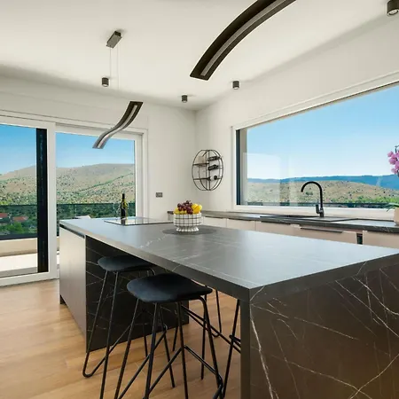 Suncica By Interhome *