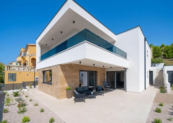 Suncica By Interhome