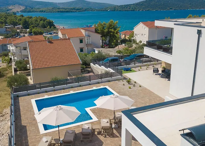 Suncica By Interhome בית נופש ז'אבוריץ'