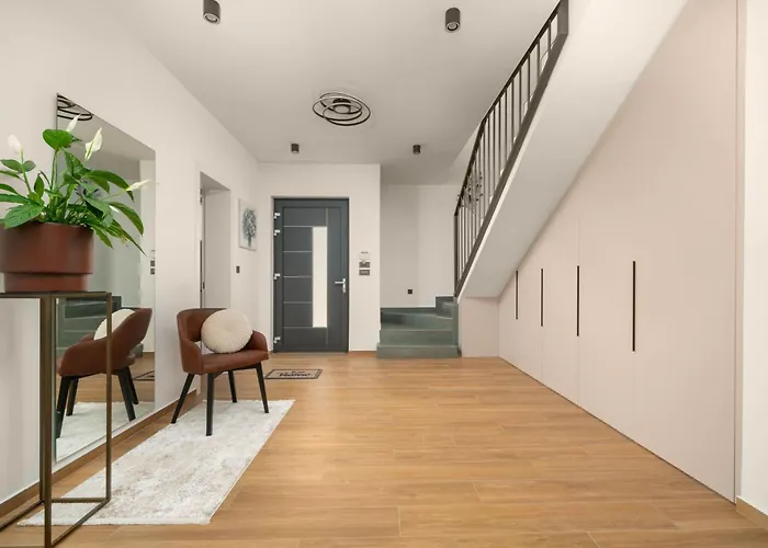 בית נופש Suncica By Interhome ז'אבוריץ'