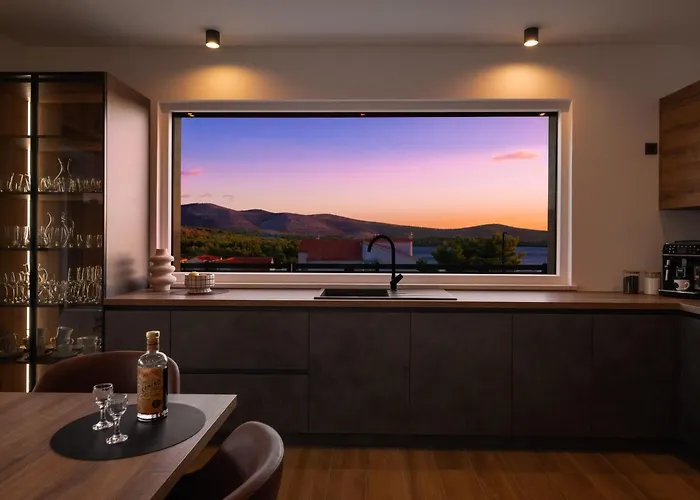 בית נופש Suncica By Interhome ז'אבוריץ'