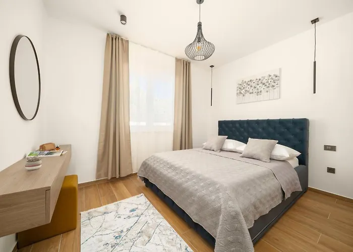 Suncica By Interhome * ז'אבוריץ'